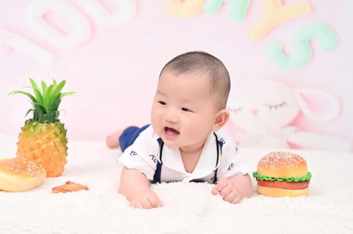 安顺宝宝眼角红血丝 安顺宝宝眼角红血丝